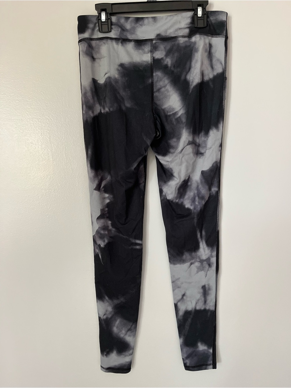 Old Navy Active Black Gray Tie Dye High Rise Leggings Women’s Size Small - Picture 2 of 6